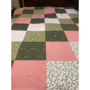 Pink And Green Squares Quilt 60x 79 In